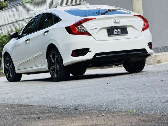 HONDA-CIVIC-2016