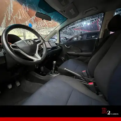 HONDA-FIT-2012