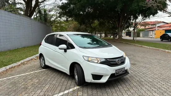 HONDA-FIT-2016
