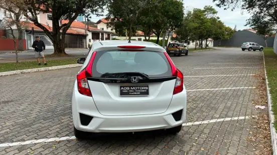 HONDA-FIT-2016