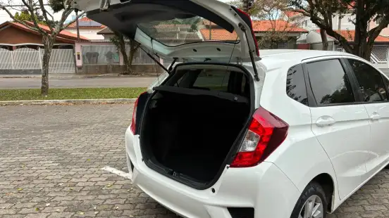 HONDA-FIT-2016