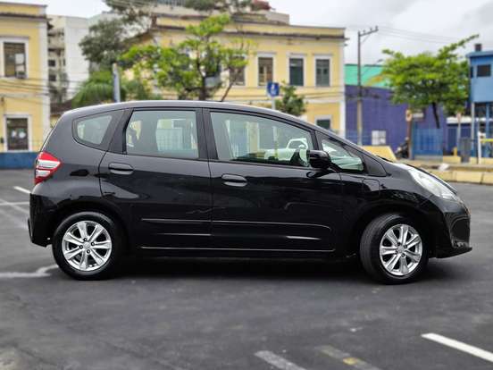HONDA-FIT-1.4 LX 16V FLEX 4P AUTOMÁTICO HONDA-FIT-2013