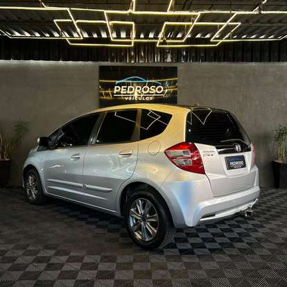 HONDA-FIT-2012