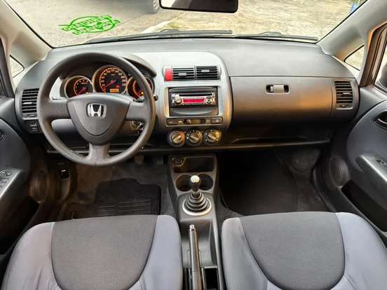 HONDA-FIT-1.4 LX 8V GASOLINA 4P MANUAL HONDA-FIT-2004