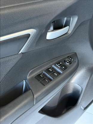HONDA-FIT-2017