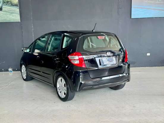HONDA-FIT-2013