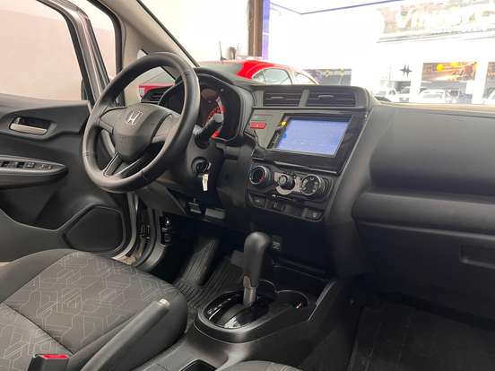 HONDA-FIT-2015