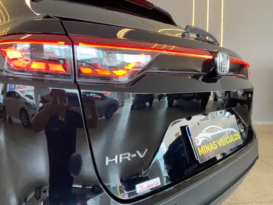 HONDA-HR-V-2024