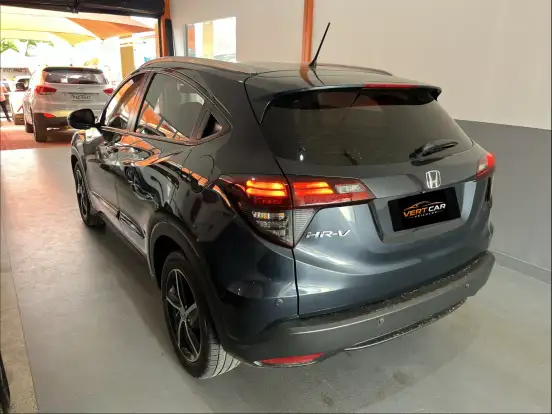 HONDA-HR-V-2021