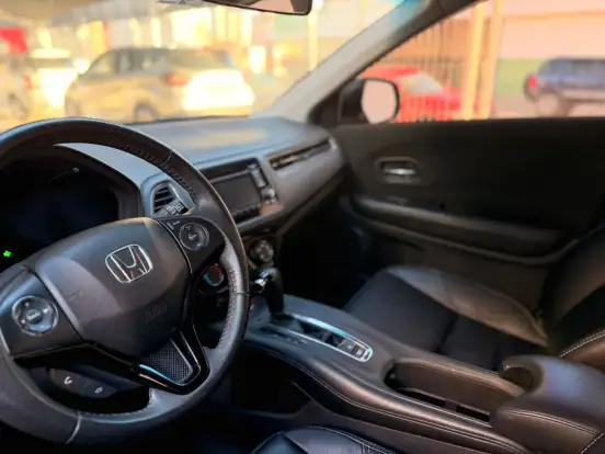 HONDA-HR-V-2015