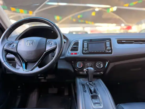 HONDA-HR-V-2015