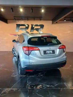 HONDA-HR-V-2016