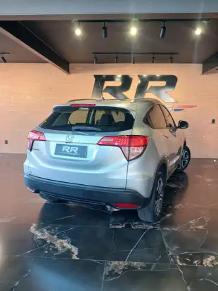 HONDA-HR-V-2016