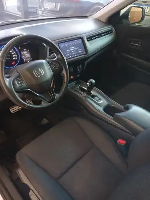 HONDA-HR-V-2016