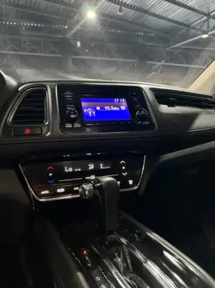 HONDA-HR-V-2019