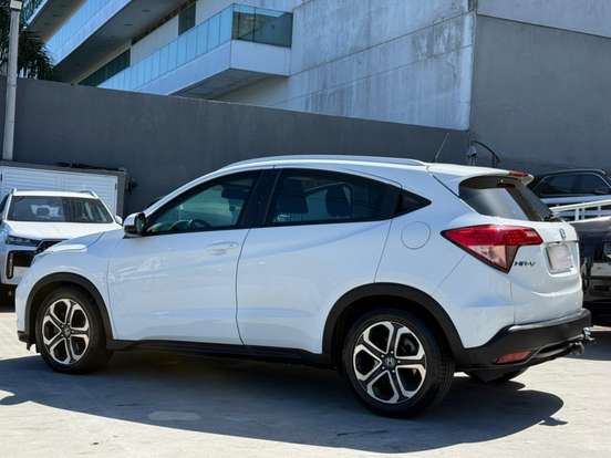 HONDA-HR-V-2016