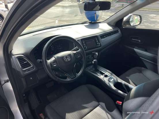 HONDA-HR-V-2016