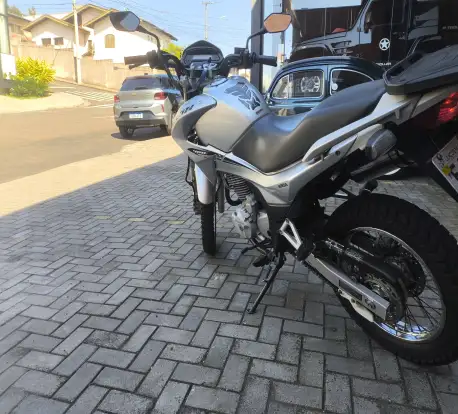 HONDA-NX 400i FALCON-2012
