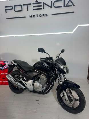HONDA-CB 300R-2011