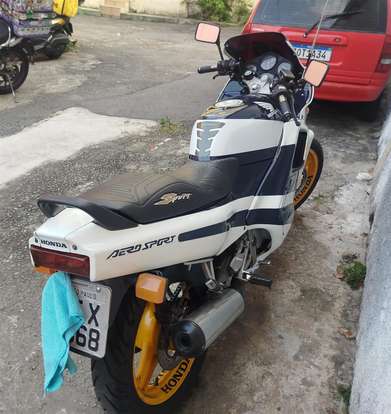HONDA-CBR 450 SR-1991