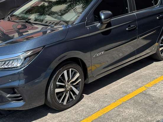 HONDA-CITY-1.5 i-VTEC FLEX HATCH TOURING CVT HONDA-CITY-2023