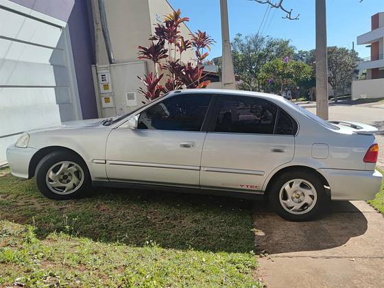 Honda Civic 1.6 EX 16V Gasolina 4P Automático