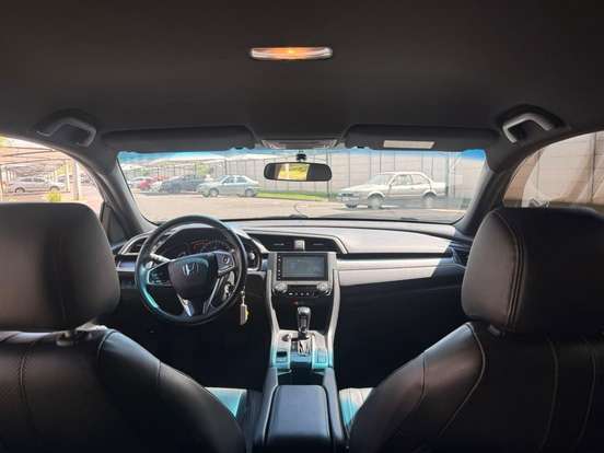 HONDA-CIVIC-2019