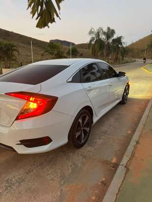 HONDA-CIVIC-2019