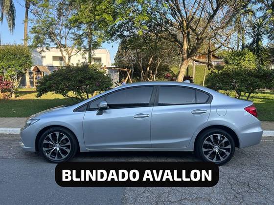 HONDA CIVIC 2.0 LXR 16V FLEX 4P AUTOMÁTICO