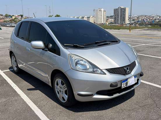 HONDA-FIT-2011