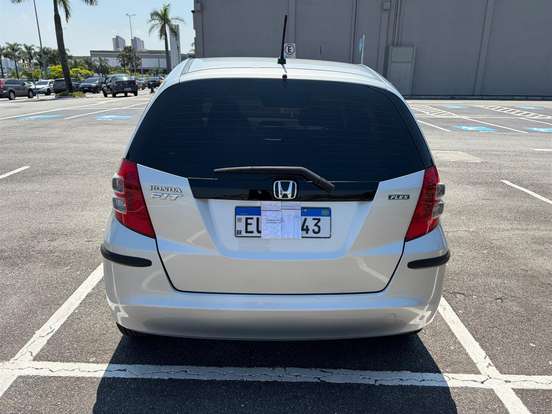 HONDA-FIT-2011