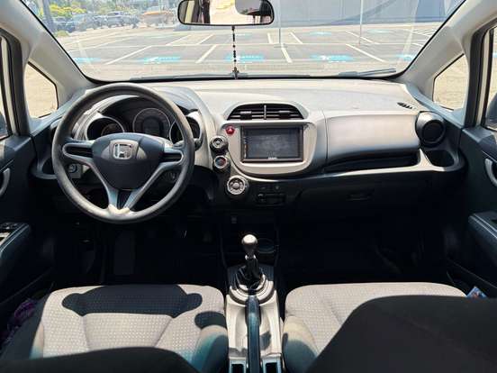 HONDA-FIT-2011