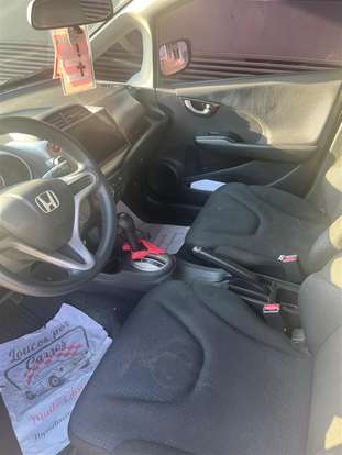 HONDA-FIT-2009