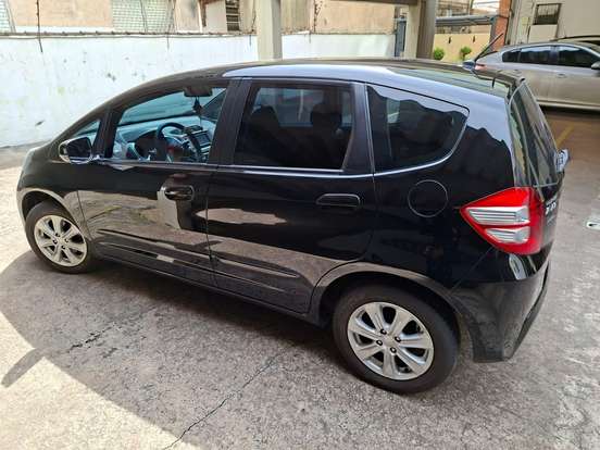 HONDA-FIT-2013