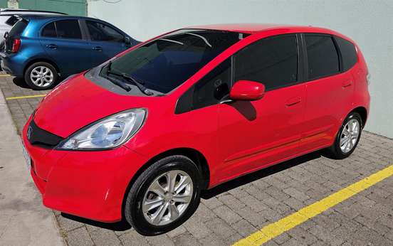 HONDA-FIT-2012