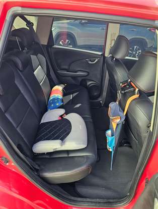 HONDA-FIT-2012