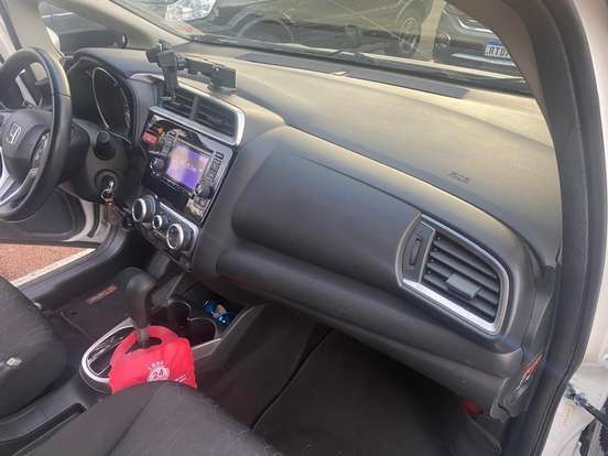 HONDA-FIT-2016