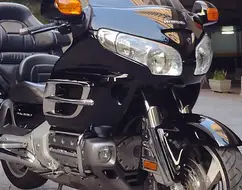 HONDA GL 1800 GOLD WING HONDA GL 1800 GOLD WING