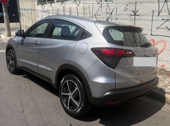 HONDA-HR-V-2021