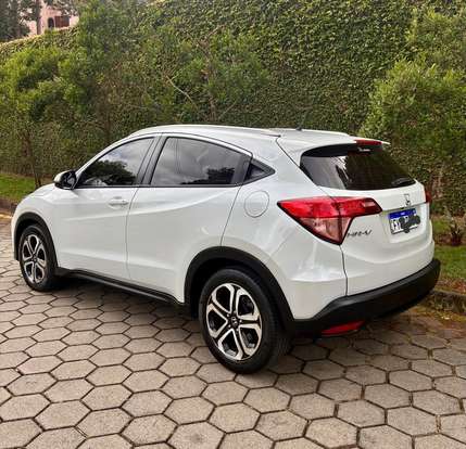 HONDA-HR-V-2017