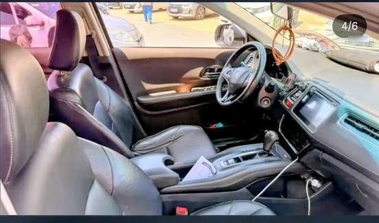 HONDA-HR-V-2015