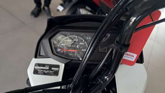HONDA-POP 110i ES-2026