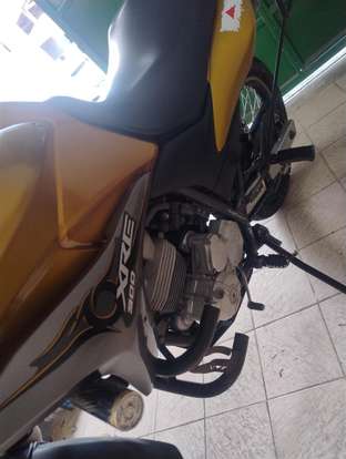 HONDA-XRE 300-2010