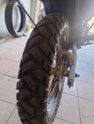 HONDA-XRE 300-2010