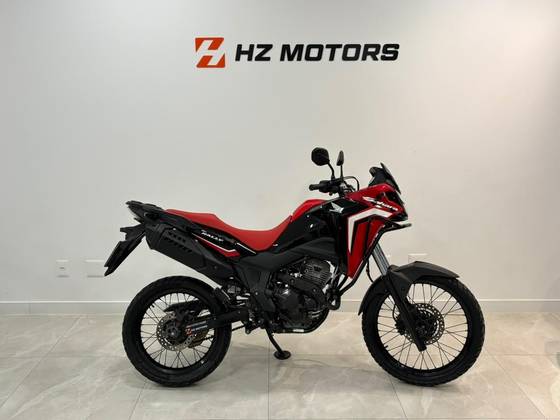 HONDA XRE 300 SAHARA RALLY 