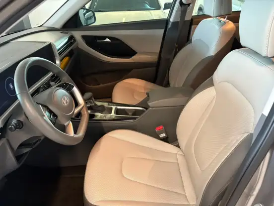 HYUNDAI-CRETA-2025