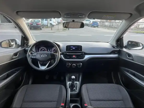 HYUNDAI-HB20-2021