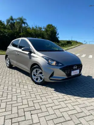 HYUNDAI-HB20-2022
