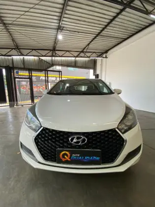 HYUNDAI HB20 1.0 COMFORT 12V FLEX 4P MANUAL