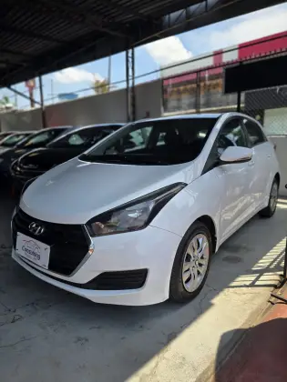 HYUNDAI HB20 1.0 COMFORT 12V FLEX 4P MANUAL